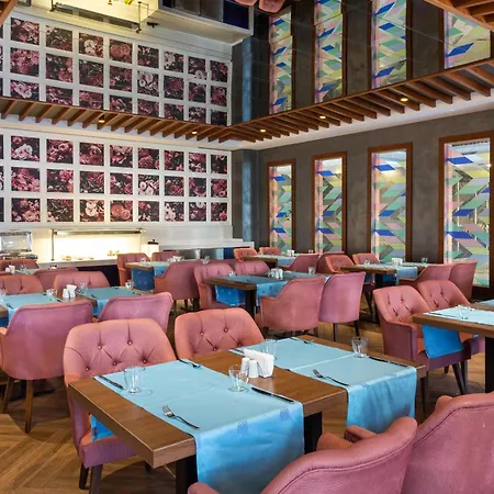 Greenwood Hotel 5*