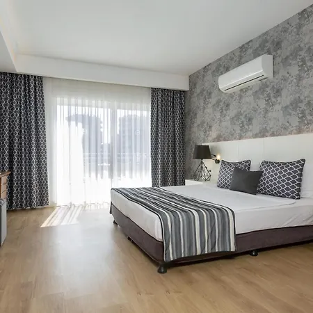 Greenwood Hotel 5*