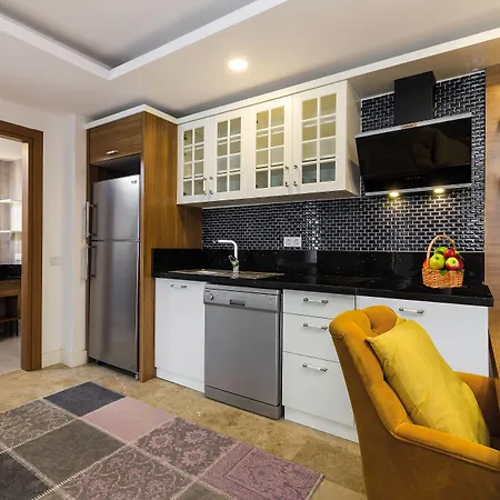 Greenwood 5*