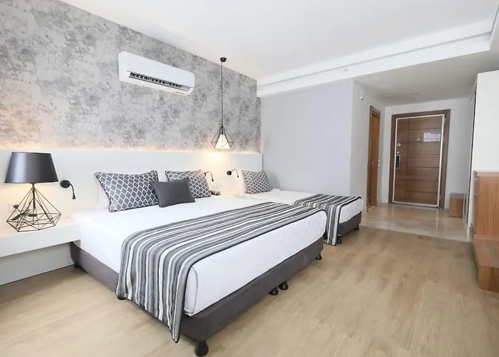 Greenwood 5*