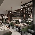 Greenwood Hotel