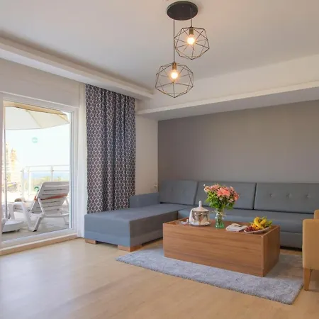Hotel Greenwood 5*